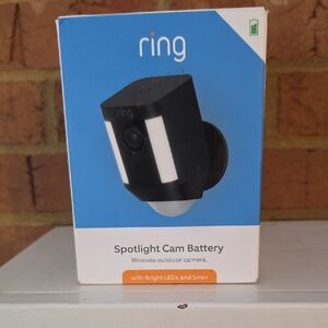 Ring Wireless Spotlight Cam - Black